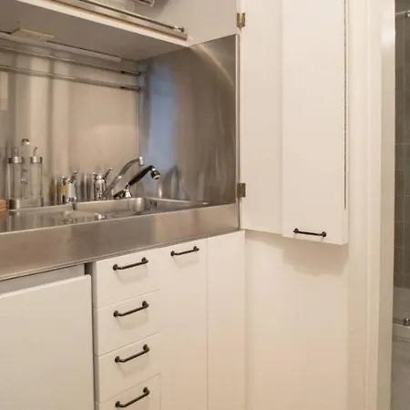 Apartment Madonnina Milan